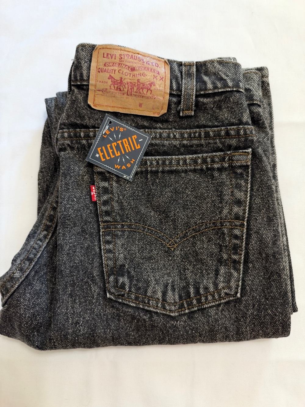 NWT DEADSTOCK 1990 Levi's Men's Electric Wash Black Acid-Effect 505 Jeans 31x34